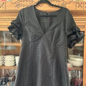 BGCGeneration SZ. Large windowpane Black Dress with ruffle sleeves & hem!